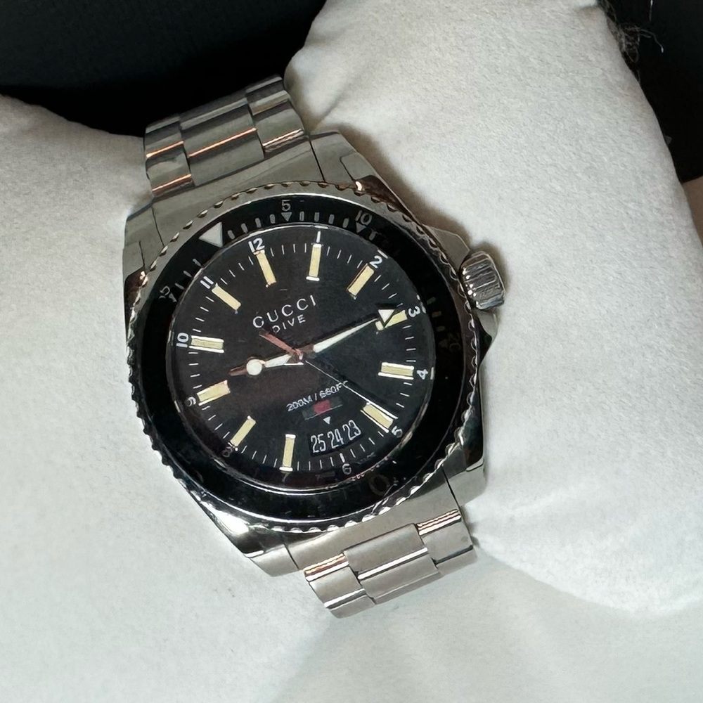 ✨Gucci ✨Dive Watch 200m/660ft Stainless Steel Men’s Watch